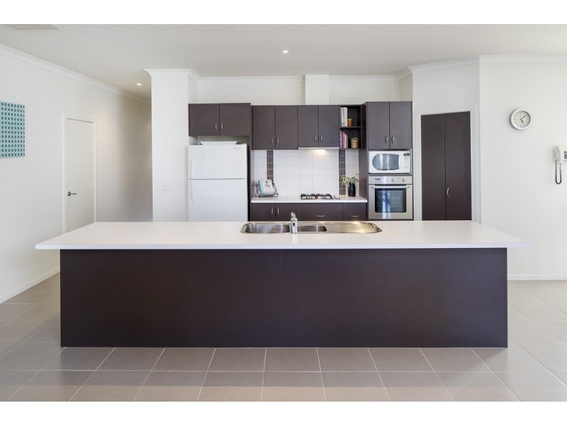 36 Londonderry Way, Epsom VIC 3551
