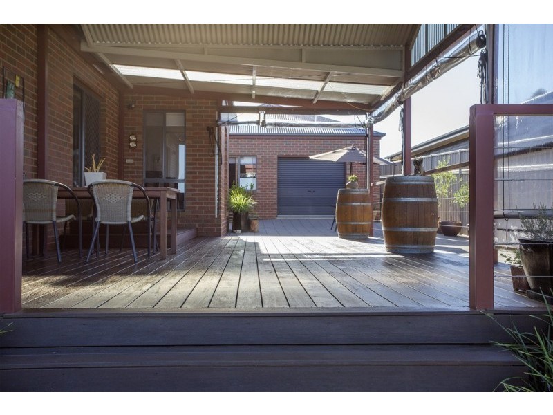 36 Londonderry Way, Epsom VIC 3551