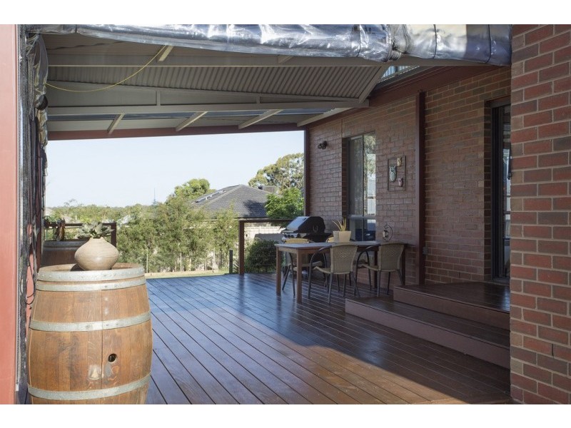 36 Londonderry Way, Epsom VIC 3551