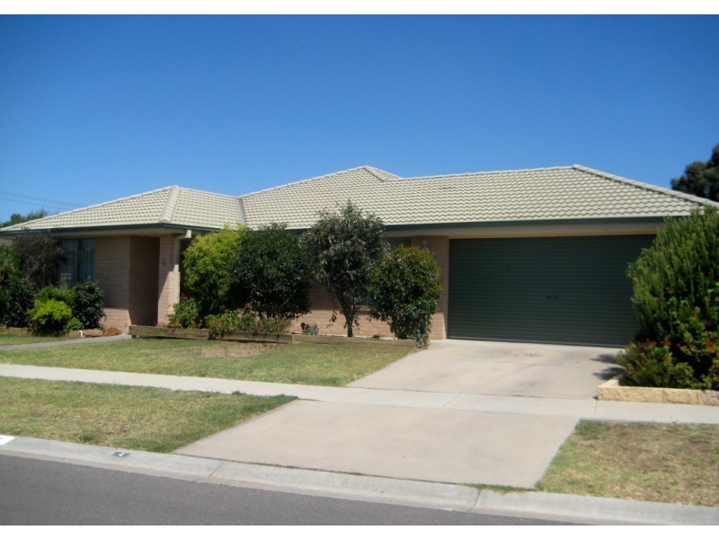4 Glenwill Drive, Epsom VIC 3551