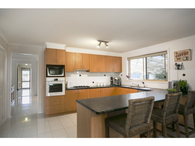 7 Waterford Drive, Strathfieldsaye VIC 3551