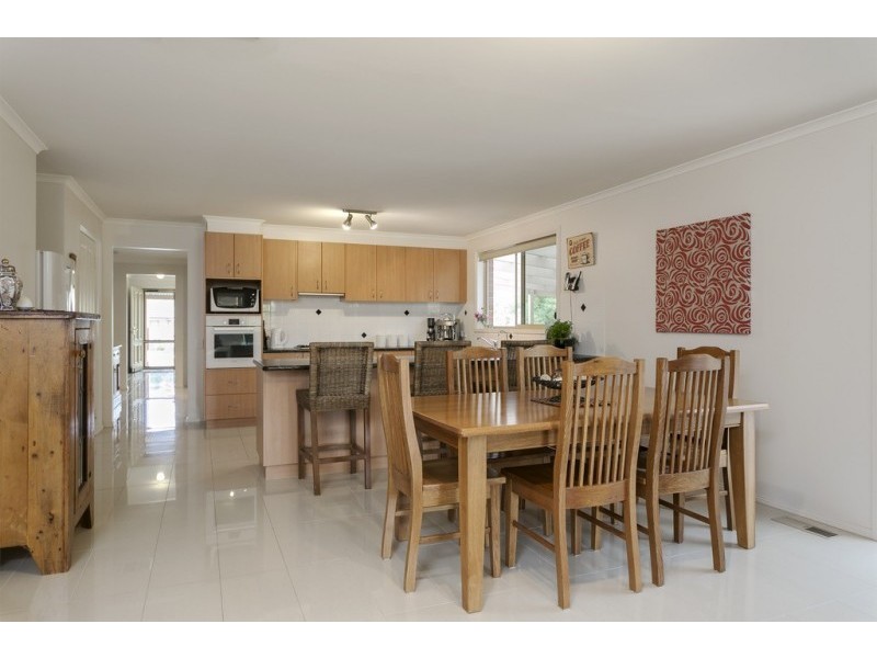 7 Waterford Drive, Strathfieldsaye VIC 3551