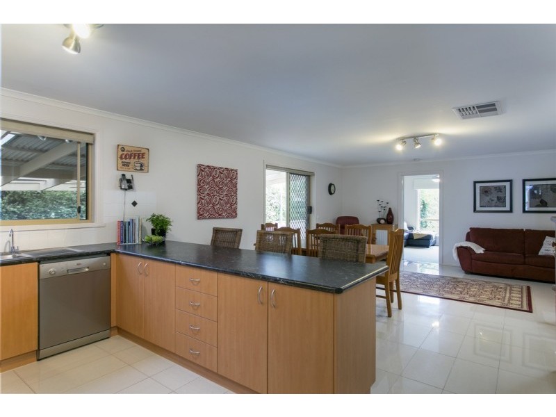 7 Waterford Drive, Strathfieldsaye VIC 3551