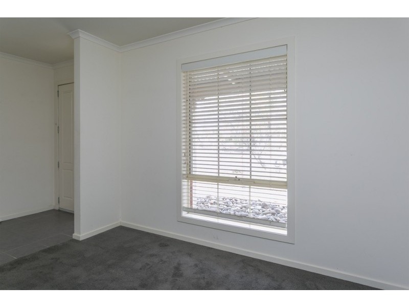 2 Gardenview Court, Epsom VIC 3551