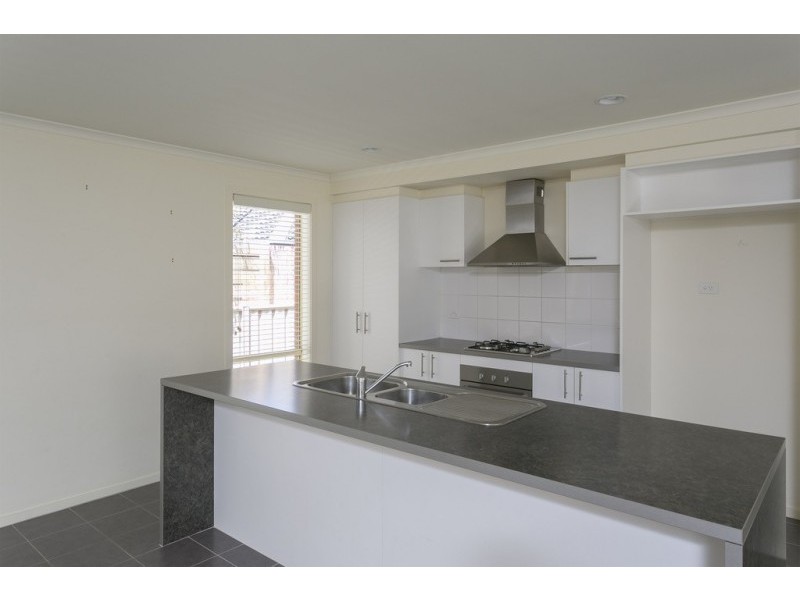 2 Gardenview Court, Epsom VIC 3551