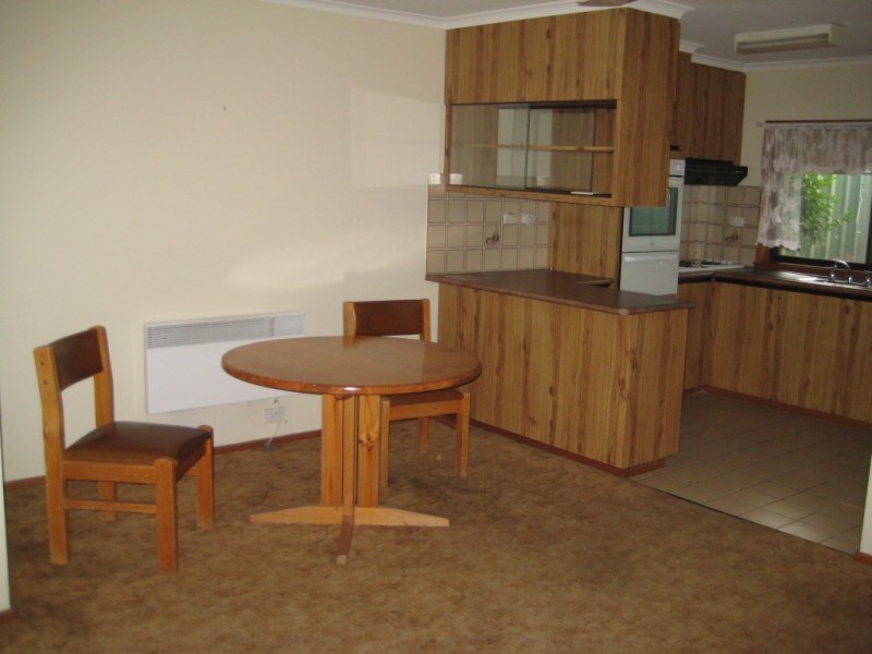 3/6 Clarke Street, Kennington VIC 3550