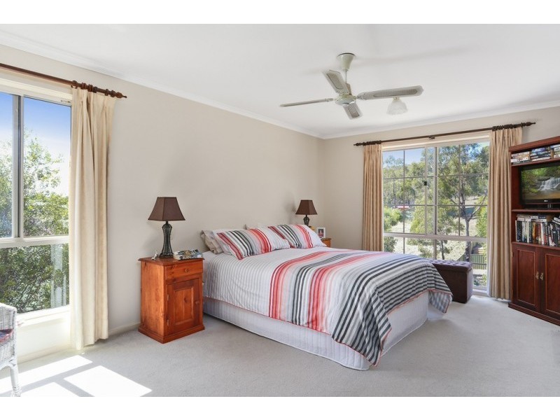 7 Bonnie Brae Court, Spring Gully VIC 3550