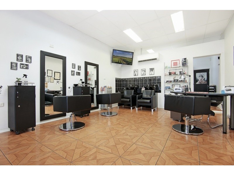 33 Somerville Street, Flora Hill VIC 3550