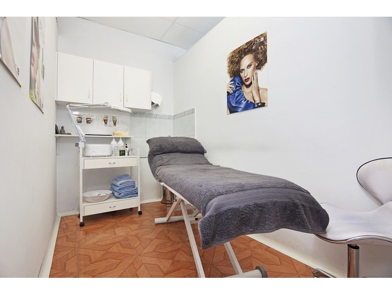 33 Somerville Street, Flora Hill VIC 3550