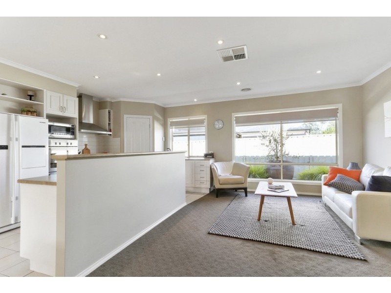 11 Lemon Gum Drive, Strathfieldsaye VIC 3551