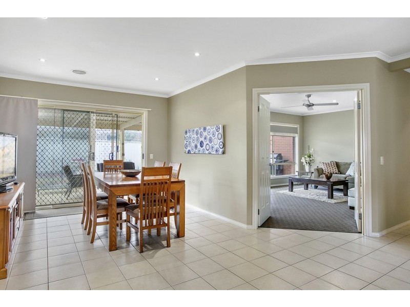 11 Lemon Gum Drive, Strathfieldsaye VIC 3551