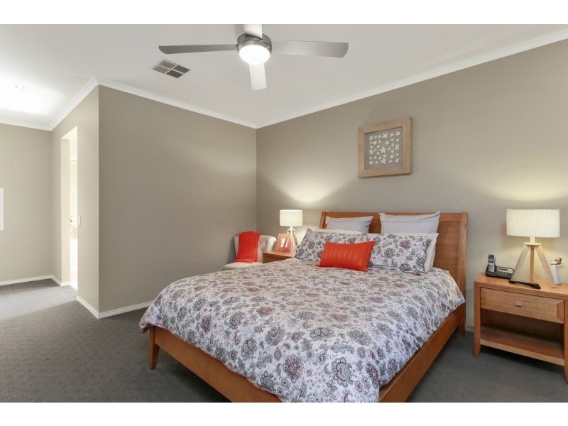 11 Lemon Gum Drive, Strathfieldsaye VIC 3551