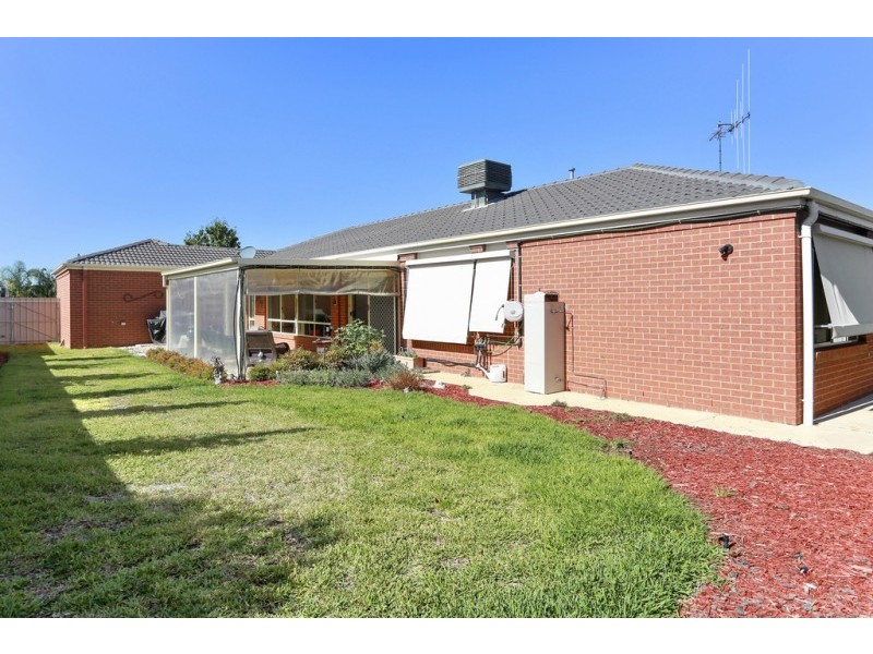 11 Lemon Gum Drive, Strathfieldsaye VIC 3551