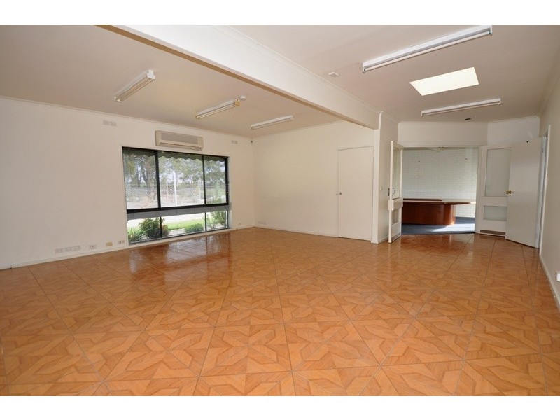 159-161 Allingham Street, Golden Square VIC 3555