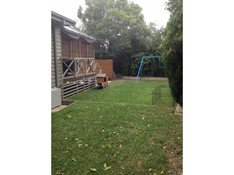 18 Rodney Street, Quarry Hill VIC 3550