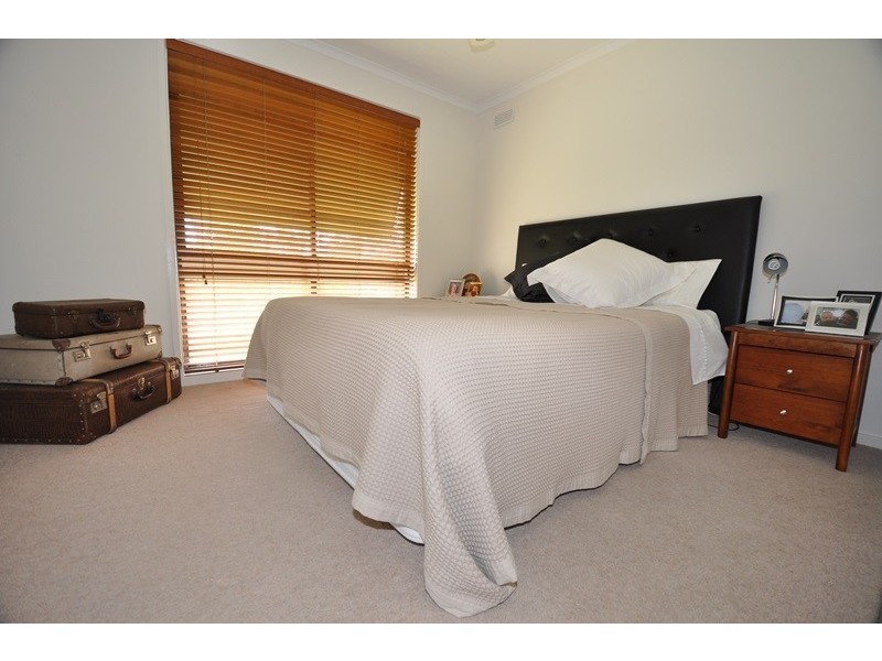 102 MacDougall Road, Golden Gully VIC 3555