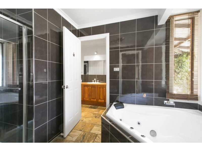 122 Pasley Street, Huntly VIC 3551