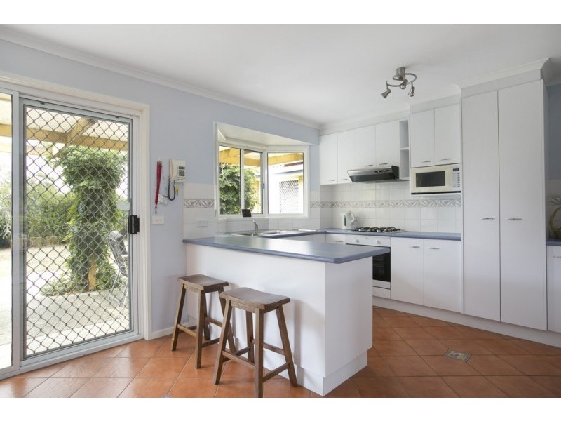 9 Joanna Court, Strathdale VIC 3550