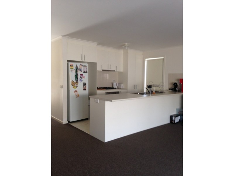 1/107 St Killians Street, White Hills VIC 3550