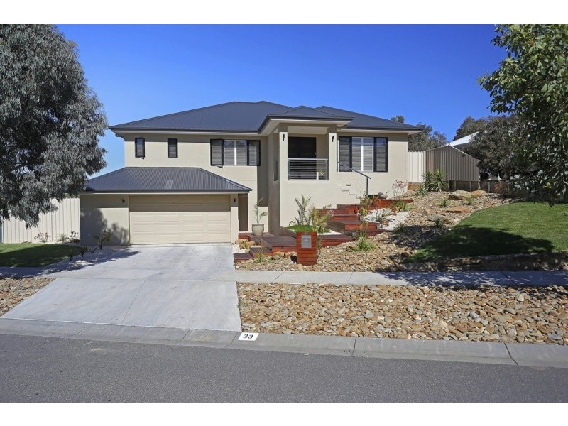 23 Bronwyn Court, Spring Gully VIC 3550