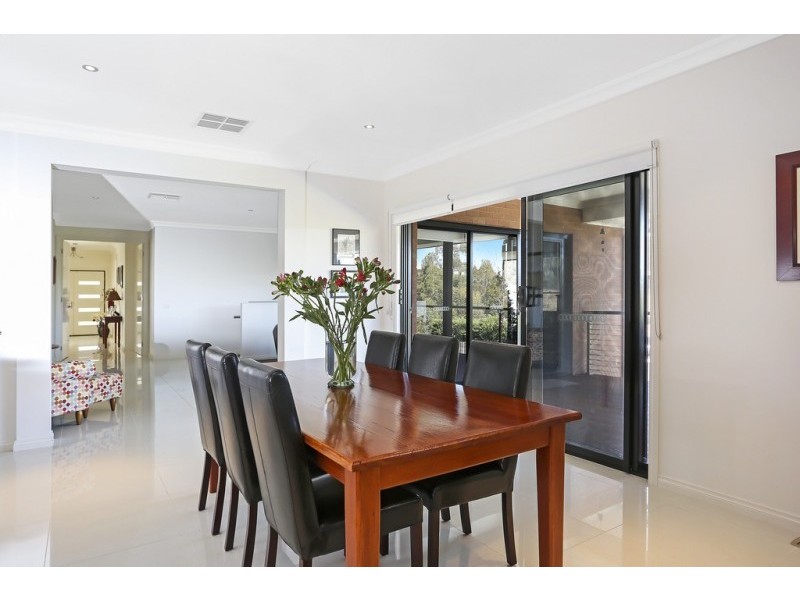 23 Bronwyn Court, Spring Gully VIC 3550