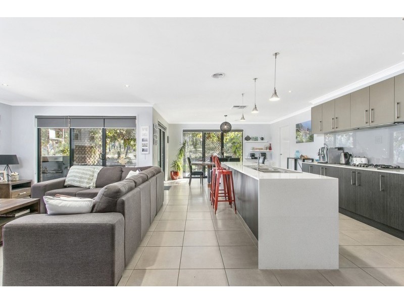 109 Pioneer Drive, Maiden Gully VIC 3551