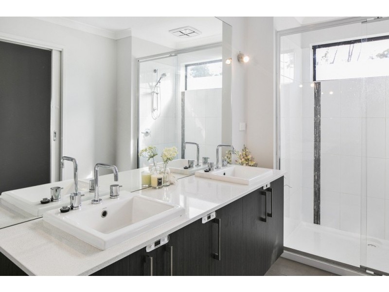 109 Pioneer Drive, Maiden Gully VIC 3551