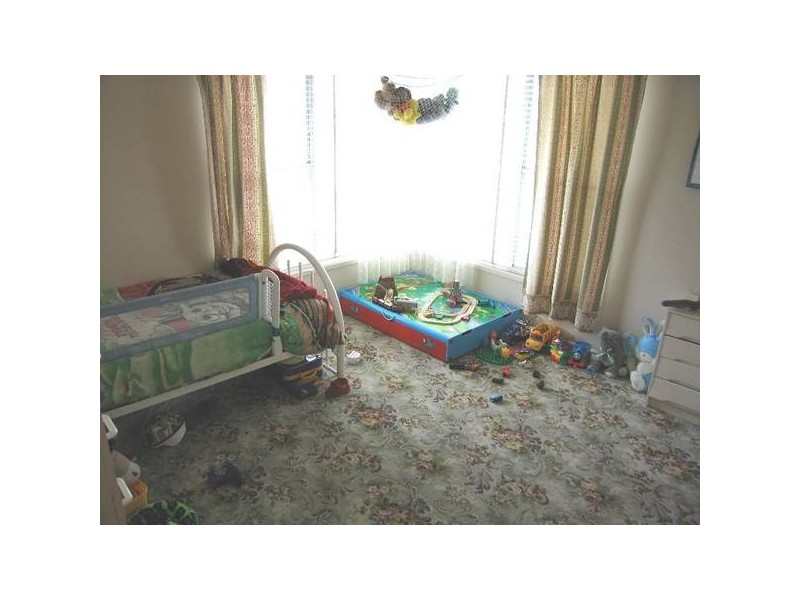 27 Olympic Parade, Kangaroo Flat VIC 3555