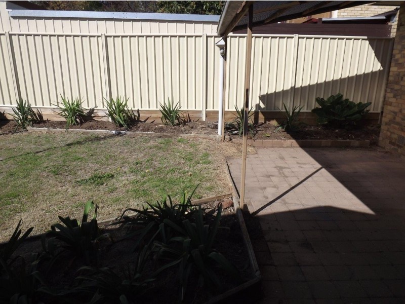 35 Russell Street, Quarry Hill VIC 3550