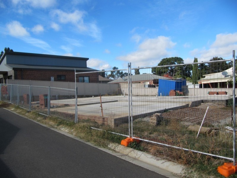 1/69 Allingham Street, Golden Square VIC 3555