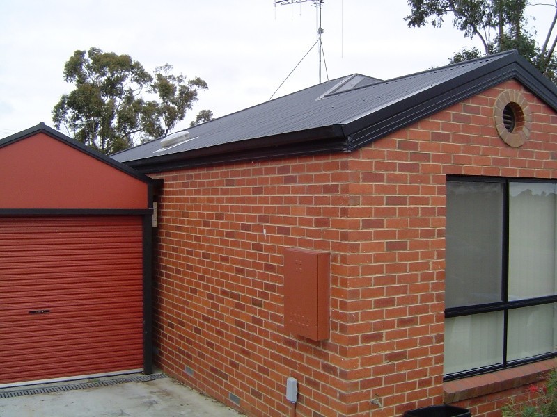 1/81 Osborne Street, Flora Hill VIC 3550