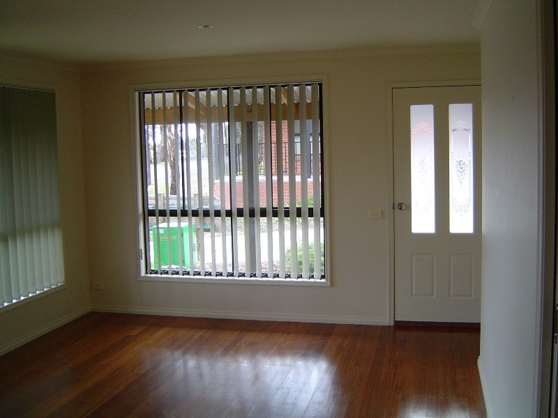 1/81 Osborne Street, Flora Hill VIC 3550