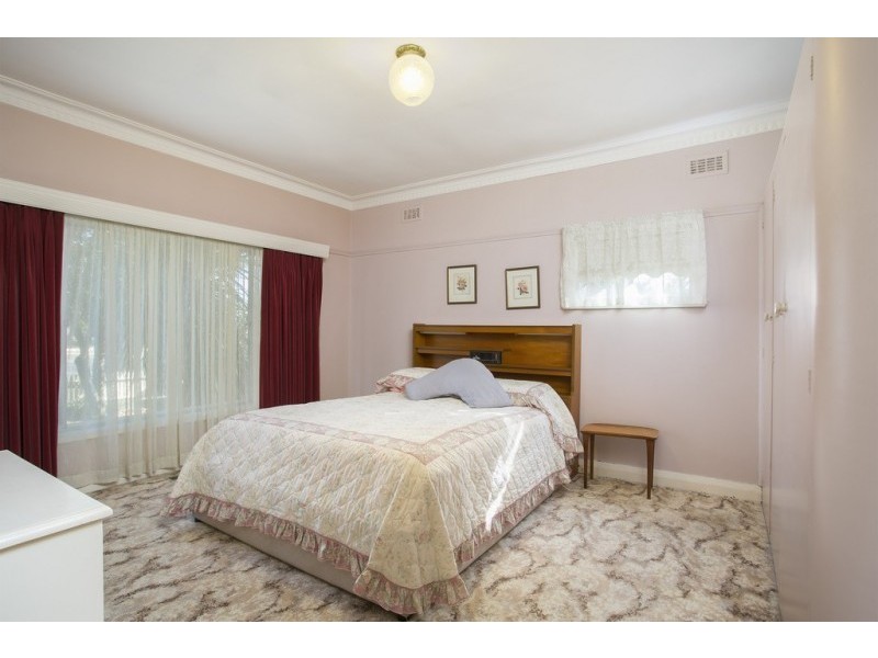 14 Plumridge Street, White Hills VIC 3550