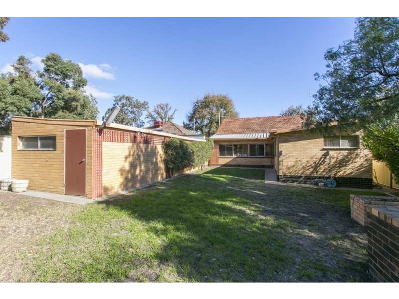 14 Plumridge Street, White Hills VIC 3550