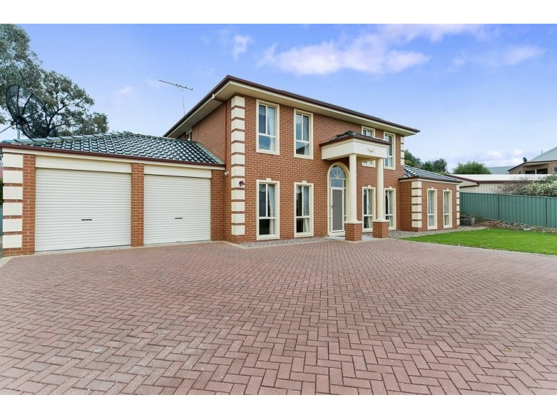 12 Ironbark Court, Kennington VIC 3550