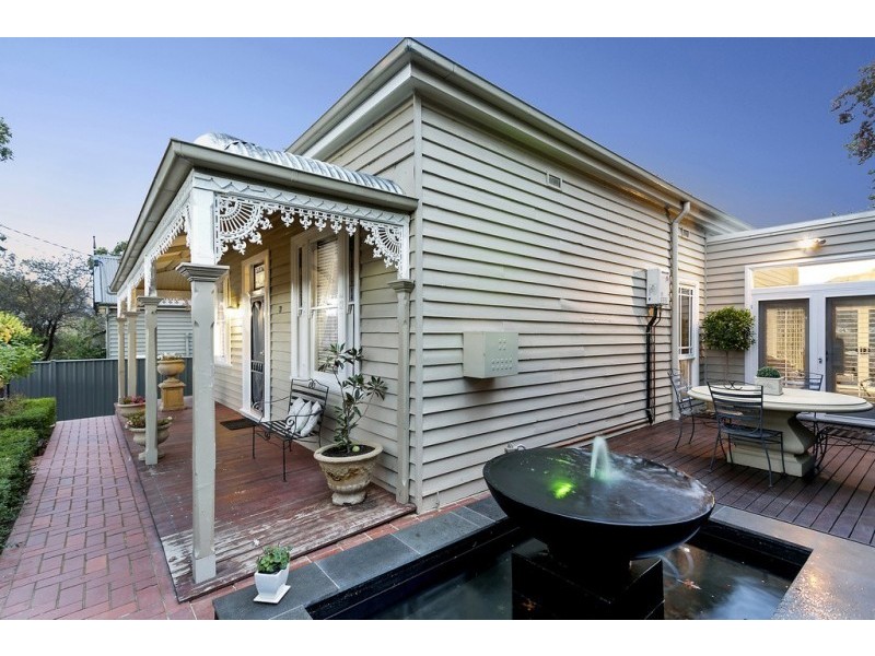 71 Miller Street, Quarry Hill VIC 3550