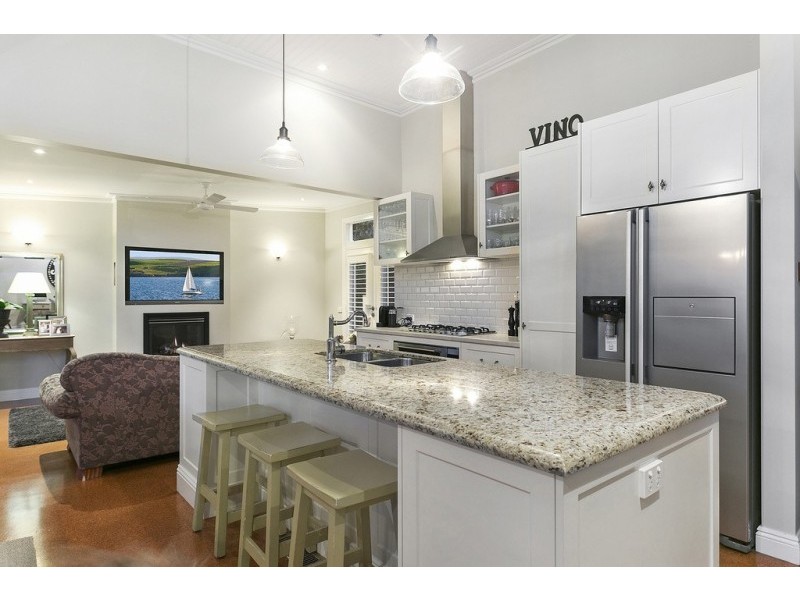 71 Miller Street, Quarry Hill VIC 3550