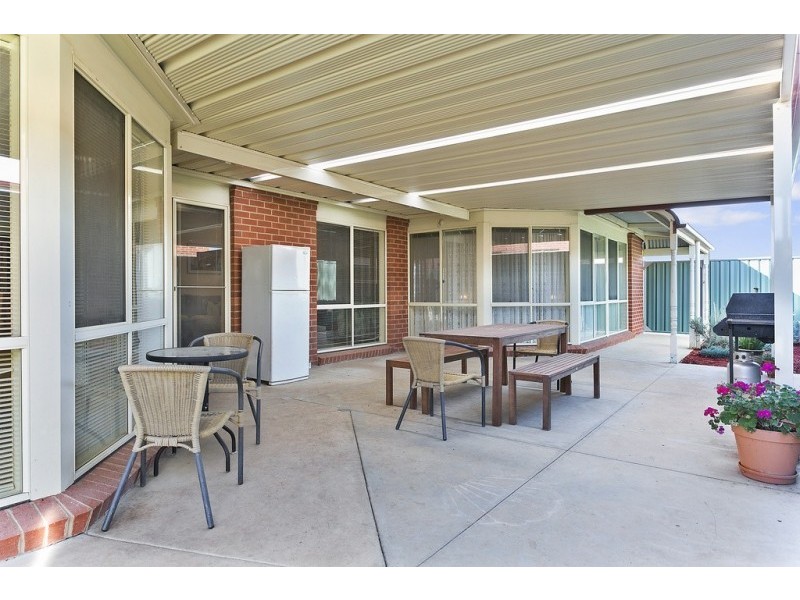 13 Clarendon Close, Strathfieldsaye VIC 3551