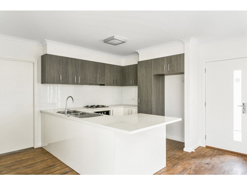 1 & 2/34 Raglan Street, White Hills VIC 3550