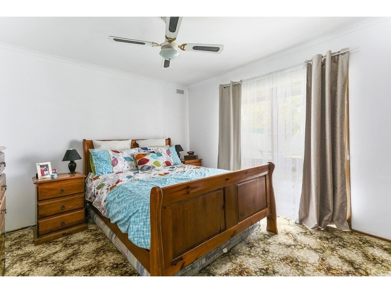 10 Pine Grove, Goornong VIC 3557