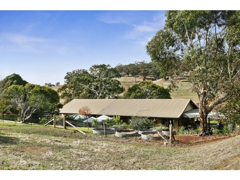 739 North Harcourt Road, Sedgwick VIC 3551