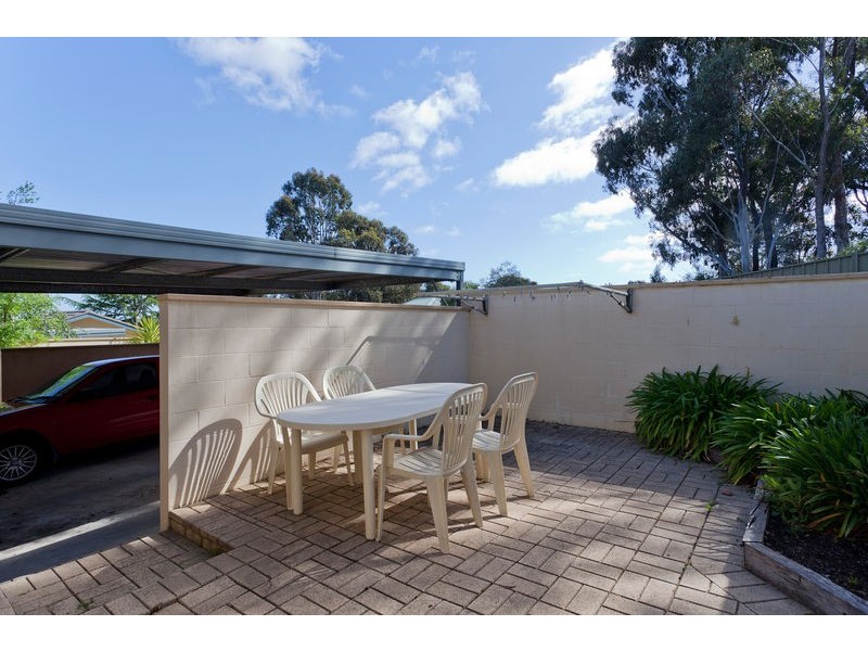 3/6 Race Street, Flora Hill VIC 3550