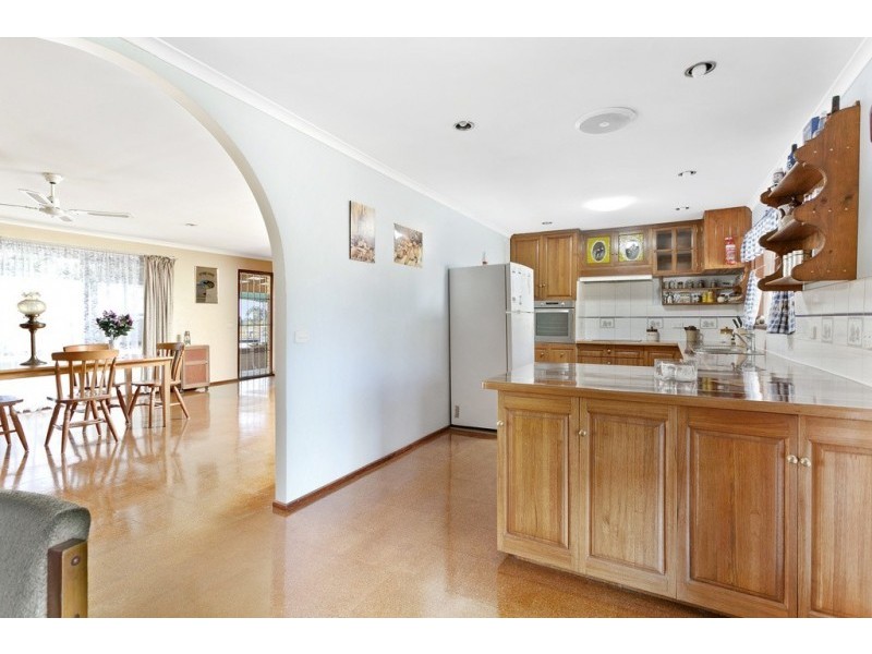 155 Scotts Road, Neilborough VIC 3570