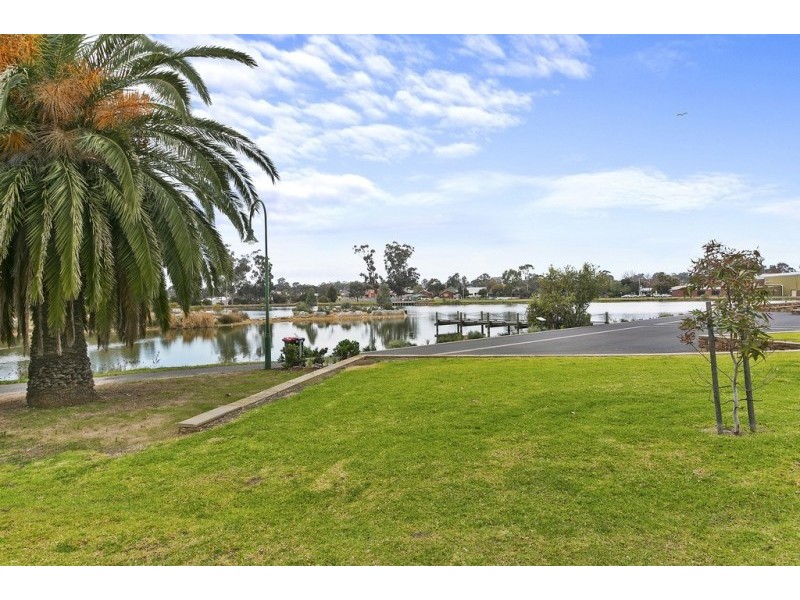 39 Simpsons Road, Eaglehawk VIC 3556