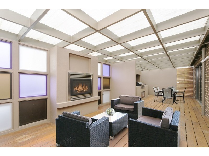 3 Harley Street, Strathdale VIC 3550