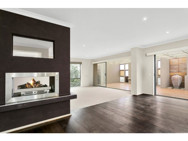 3 Harley Street, Strathdale VIC 3550