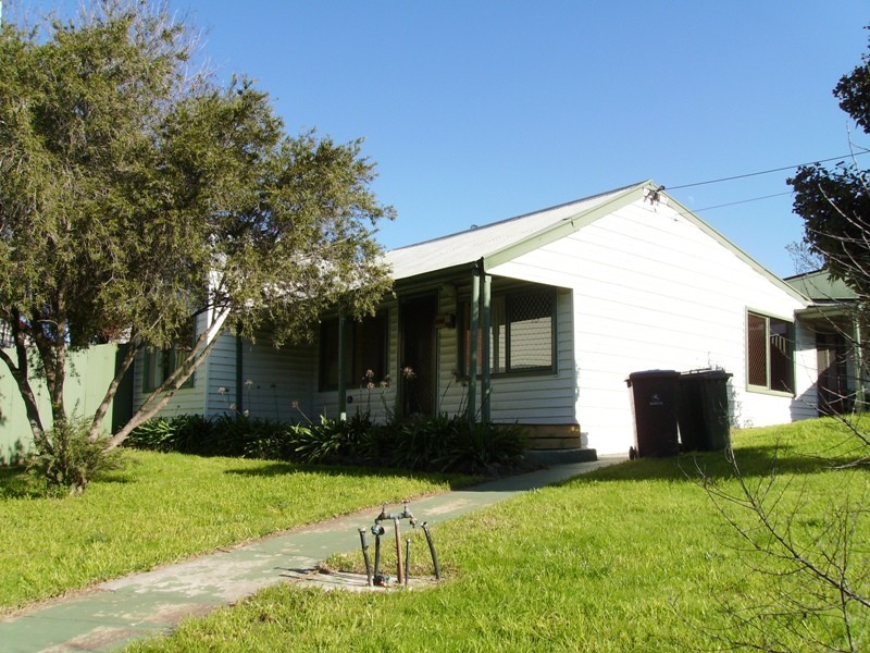 49 Maple Street, Golden Square VIC 3555