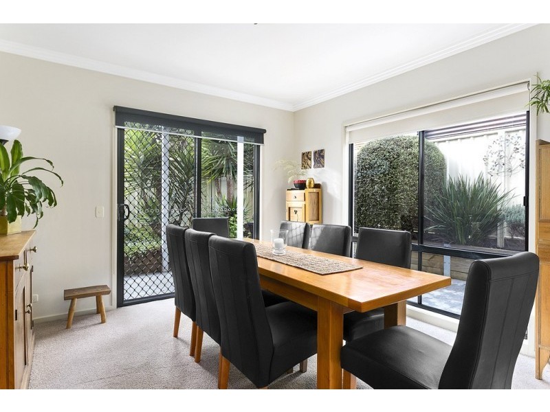1 Philden Way, Spring Gully VIC 3550