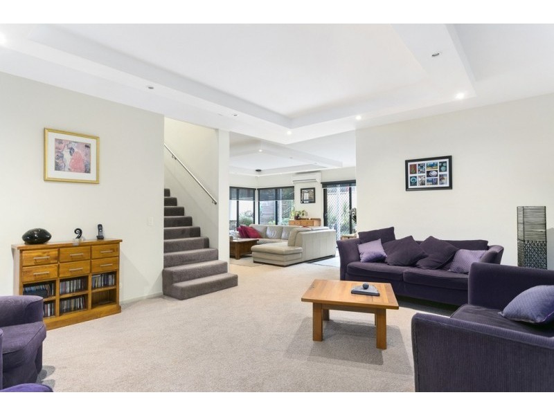 1 Philden Way, Spring Gully VIC 3550