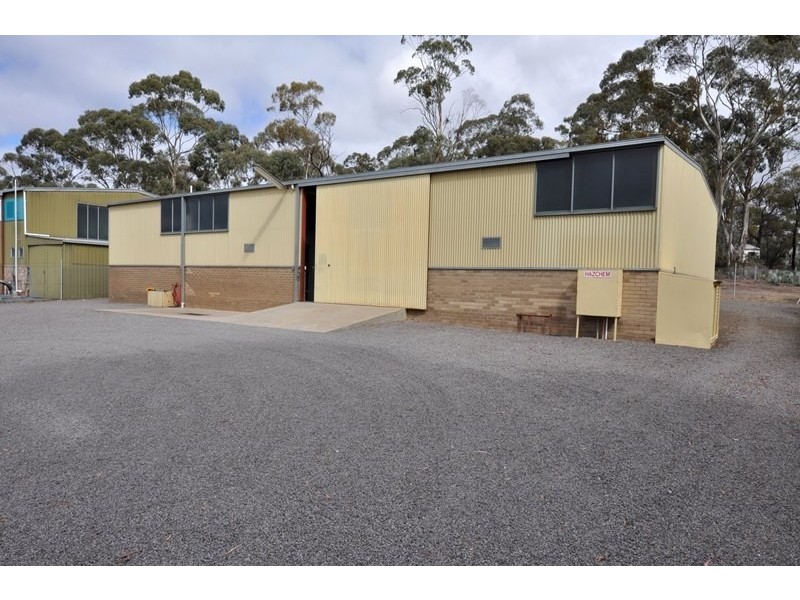 102 MacDougall Road, Golden Gully VIC 3555